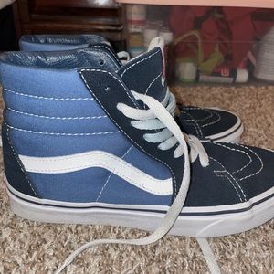 Women high top vans